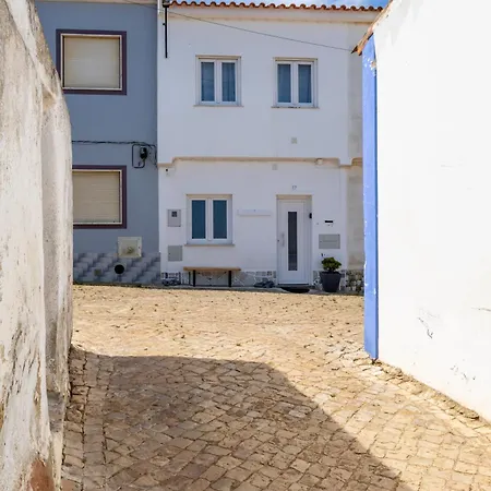 Casa Clara Дом отдыха Вила-ду-Биспо